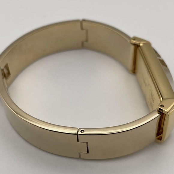 YSL Yves Saint Laurent Vintage Gold Bracelet Watch - Picture 3 of 9